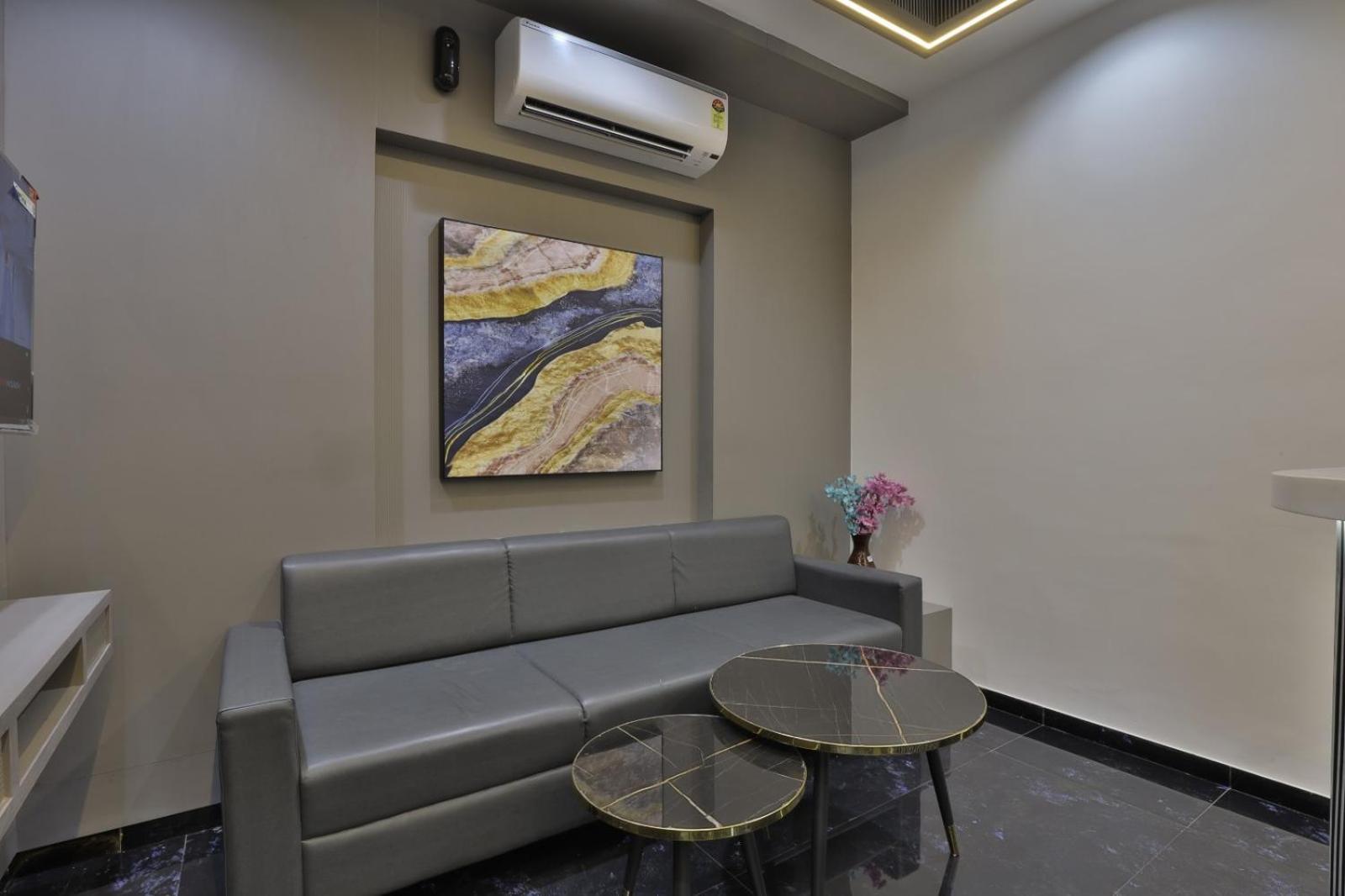 Hotel Legacy Ahmedabad Eksteriør bilde